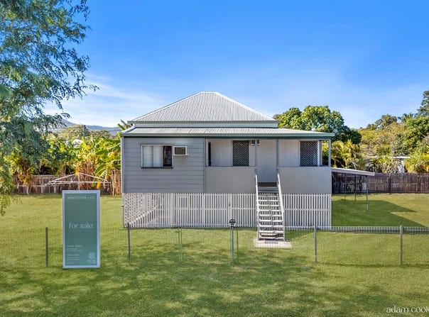 22 Dean Street, Berserker, Qld 4701