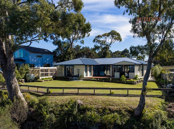 2 Frazer Street, Strahan, Tas 7468