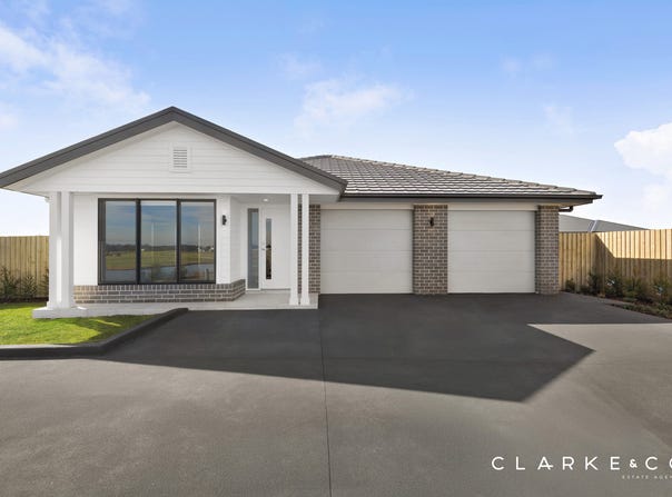 35 Wattawan Crescent, Anambah, NSW 2320