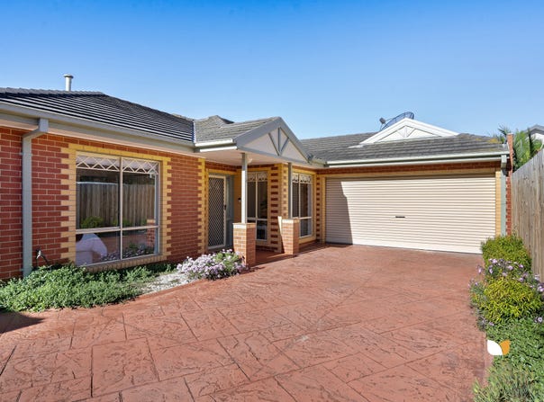 3/12 Napier Crescent, Essendon, Vic 3040