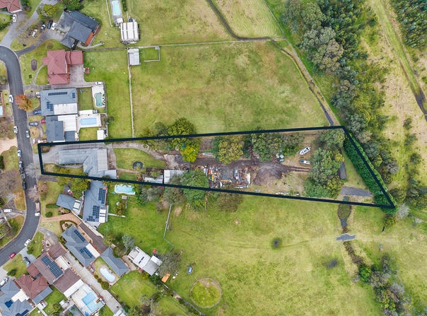 25 Windsor Crescent, Brownsville, NSW 2530