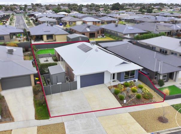 24 Arranmore Drive, Miners Rest, Vic 3352