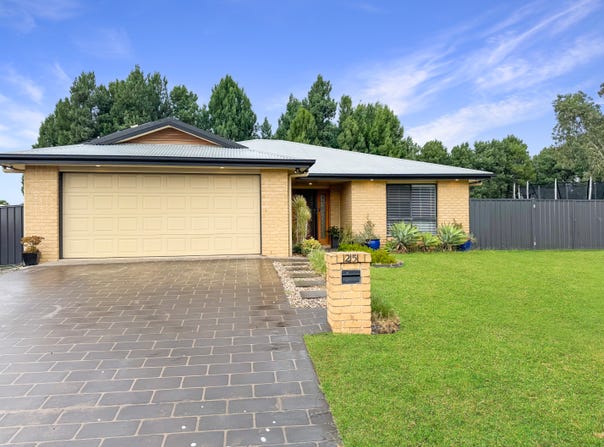 25 Keating Street, Chinchilla, Qld 4413