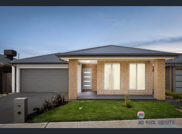 86 Plymouth Drive, Rockbank, Vic 3335