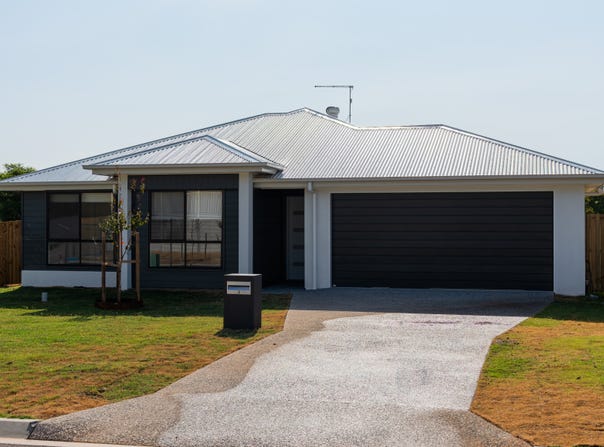 17 Natasha Circuit, Westbrook, Qld 4350