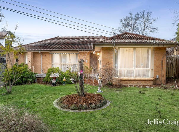 16 Robert Court, Croydon, Vic 3136