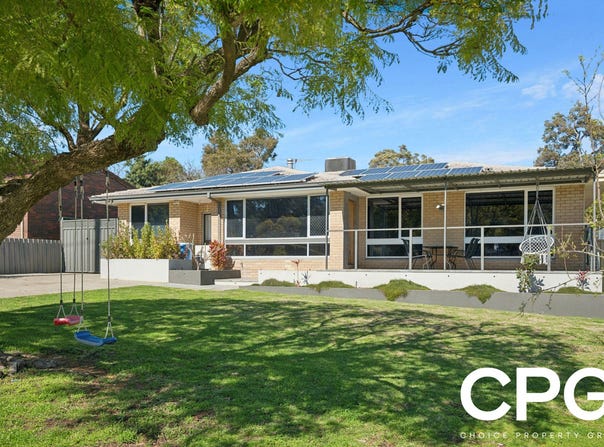 19 Phillip Grove, Kalamunda, WA 6076
