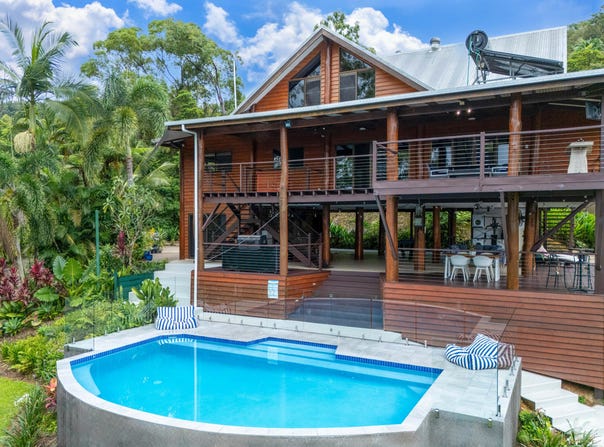 131-133 Coral Sea Drive, Mossman, Qld 4873
