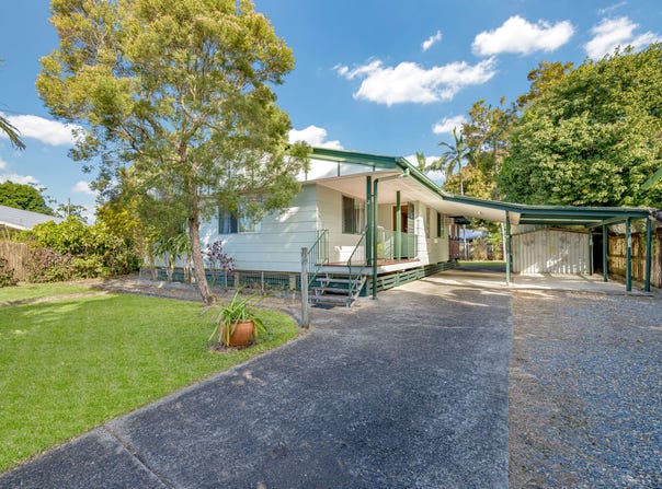 2 Witney Street, Manoora, Qld 4870
