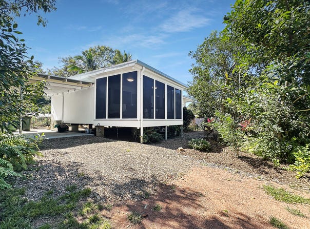 45 Yates St, Nelly Bay, Qld 4819