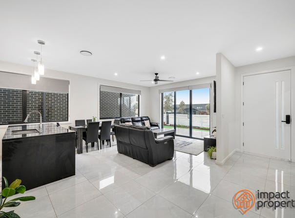 55 Grenfell Avenue, Taylor, ACT 2913