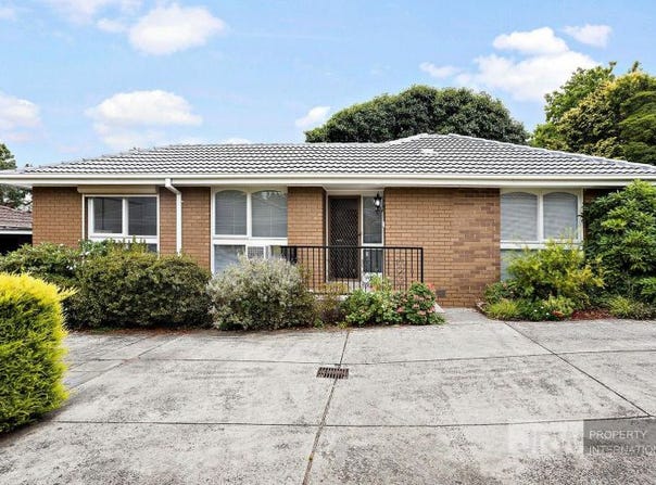 1/13-15 Jordan Grove, Glen Waverley, Vic 3150