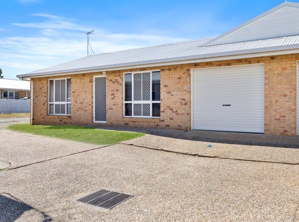 18/7 Kingfisher Parade, Norman Gardens, Qld 4701