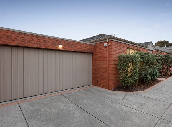 2/66 Whitmuir Road, McKinnon, Vic 3204
