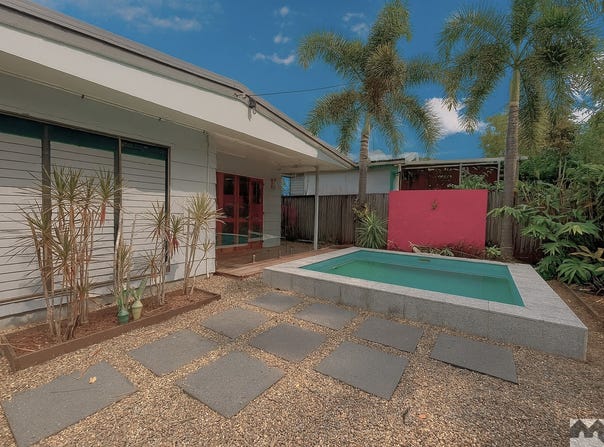 37 David Street, Machans Beach, Qld 4878