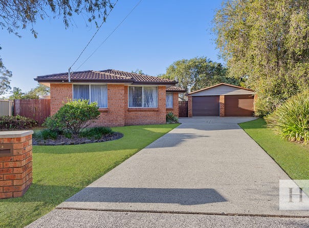 3 Tyaran Close, Buff Point, NSW 2262