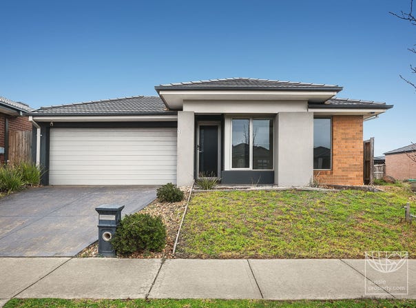 12 Dickens Street, Strathtulloh, Vic 3338