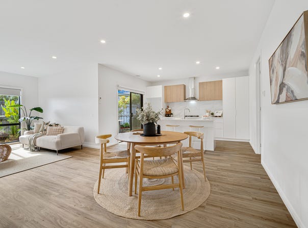 2/3 Rosney Court, Alfredton, Vic 3350