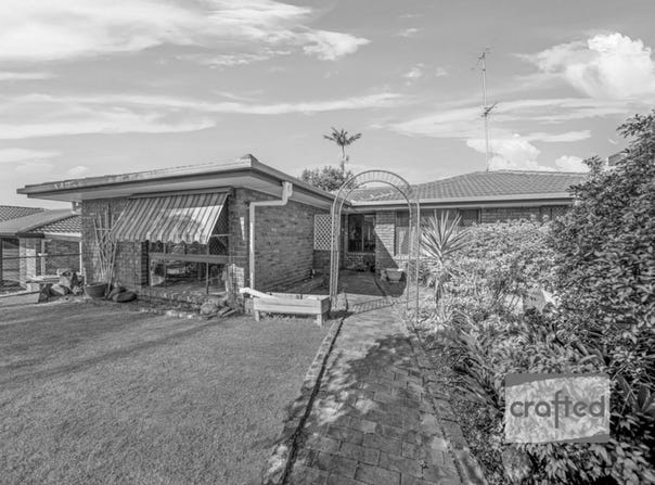 17 Parkroyal Crescent, Regents Park, Qld 4118