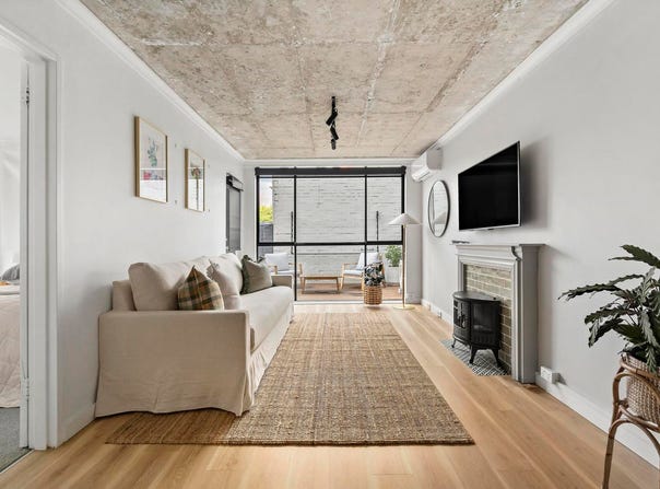 1/2 St Kinnord Street, Aberfeldie, Vic 3040