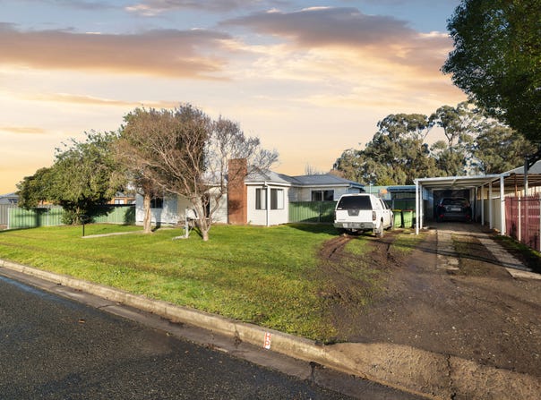 17 Guy Street, Corowa, NSW 2646