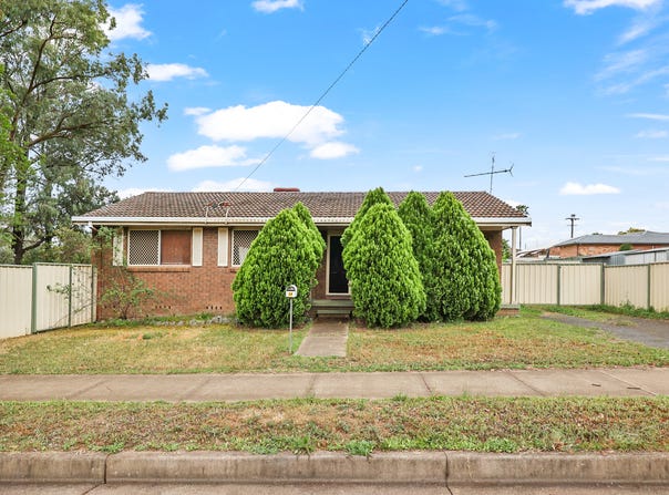 61 Cole Road, West Tamworth, NSW 2340
