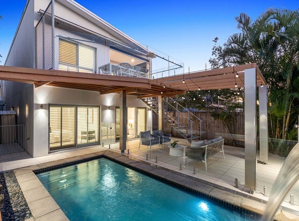 65 Lindsay Street, Hawthorne, Qld 4171