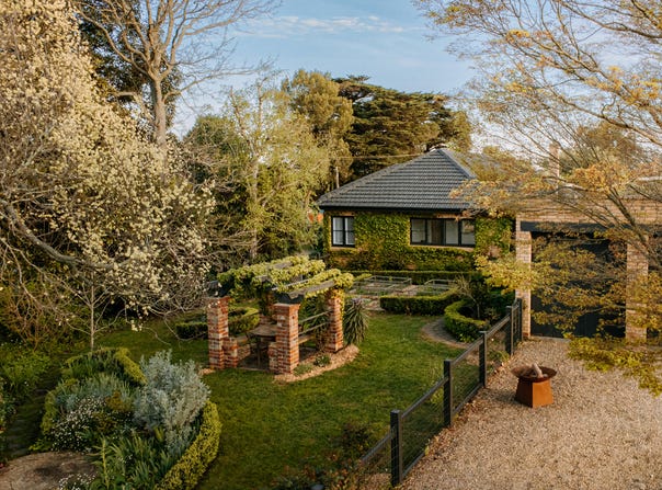 565 Main Jindivick Road, Jindivick, Vic 3818