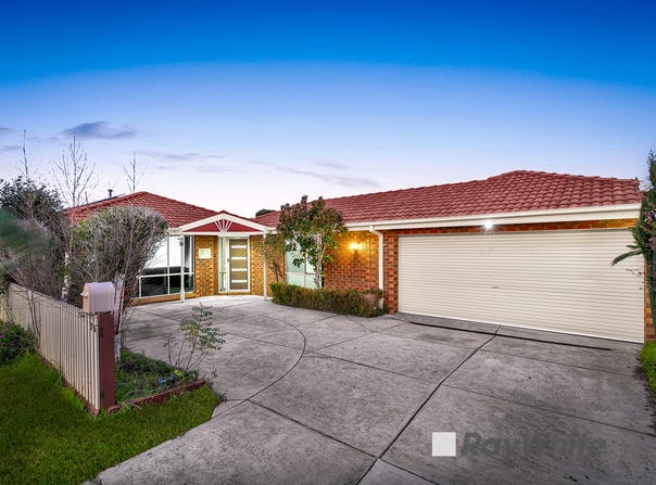 10 Nuzla Court, Hampton Park, Vic 3976