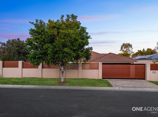18 Sevenhill Place, Doolandella, Qld 4077