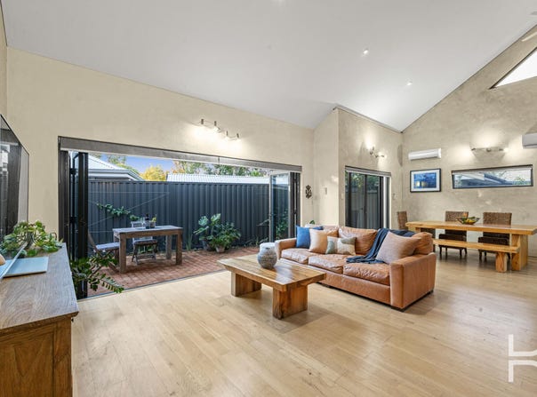 6A Wongan Avenue, White Gum Valley, WA 6162