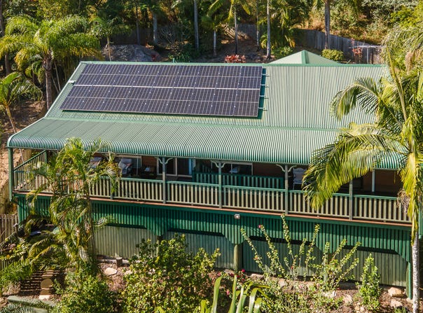14 Nauru Place, Pacific Pines, Qld 4211