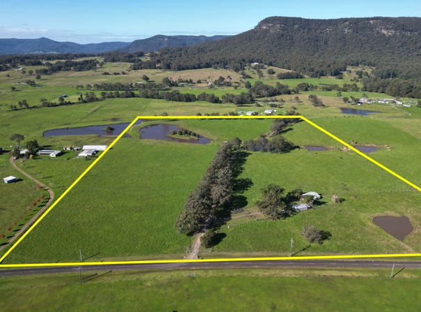 289 Heaton Road, Quorrobolong, NSW 2325