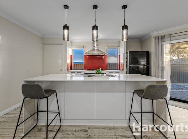 1 Verdigris Loop, Eglinton, WA 6034