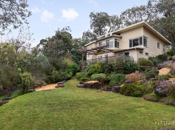 33 Melbourne Hill Road, Warrandyte, Vic 3113