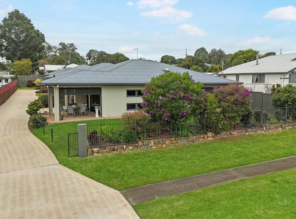 1 26 Herberton Road, Atherton, Qld 4883
