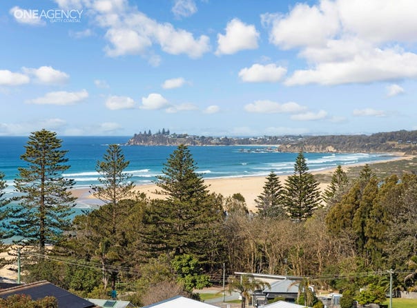 28 Beatty Crescent, Tuross Head, NSW 2537