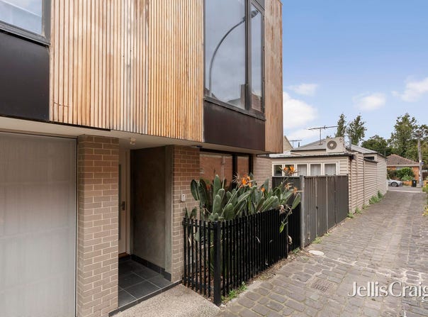 8 Clare Lane, Kensington, Vic 3031