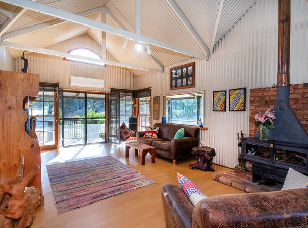 761 Karoopa Lane, Crowther, NSW 2803