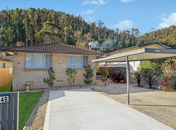 104B Sandford Avenue, Lithgow, NSW 2790