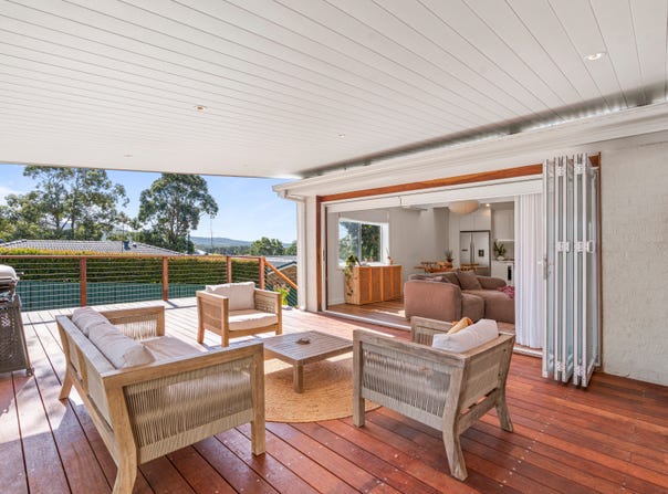 23 Premier Way, Bateau Bay, NSW 2261