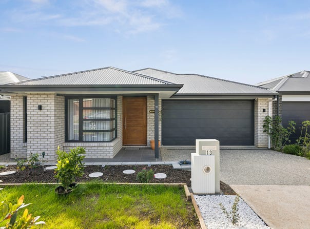 13 Mortlock Avenue, Old Reynella, SA 5161