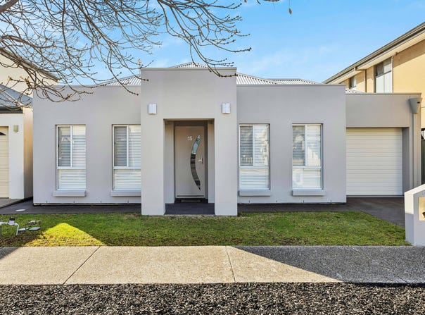 15 Broadwater Crescent, Mawson Lakes, SA 5095