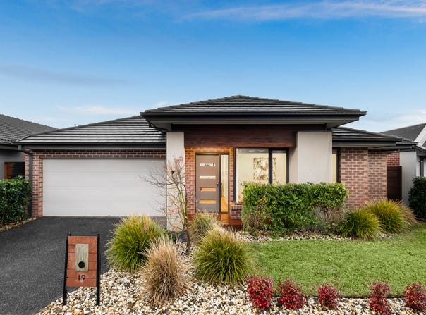 19 Drummond Street, Clyde, Vic 3978