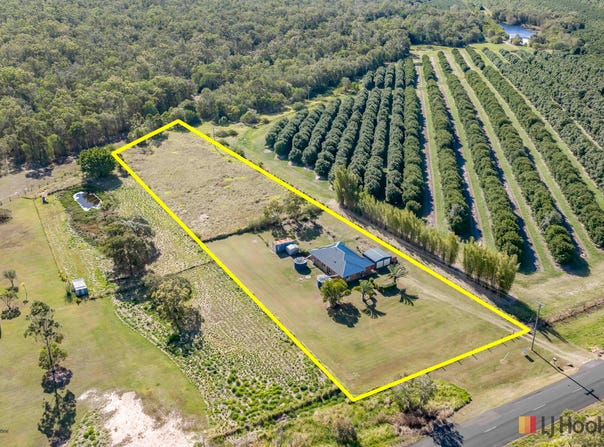 142 Raines Road, Sharon, Qld 4670