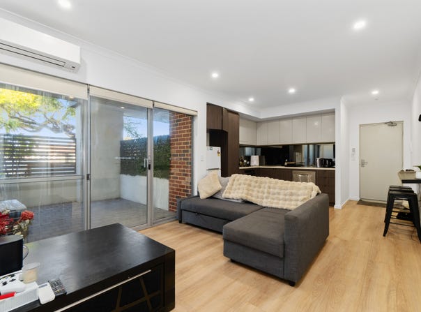 1/52 Odin Road, Innaloo, WA 6018