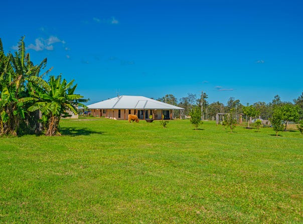 667 Beckmanns Road, Glenwood, Qld 4570
