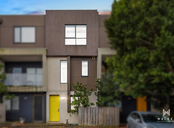 24/11 Troward Harvey Way, Craigieburn, Vic 3064
