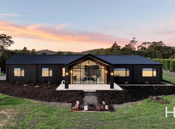 26 Marks Rise, Hillwood, Tas 7252