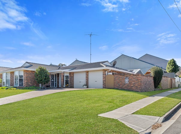 1 Crookston Drive, Camden South, NSW 2570